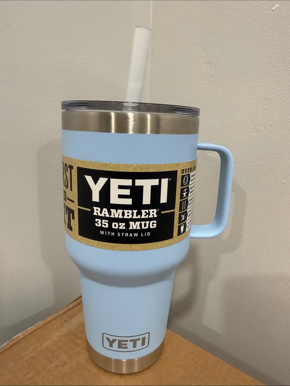 Yeti Rambler 35 oz Mug with Straw Lid